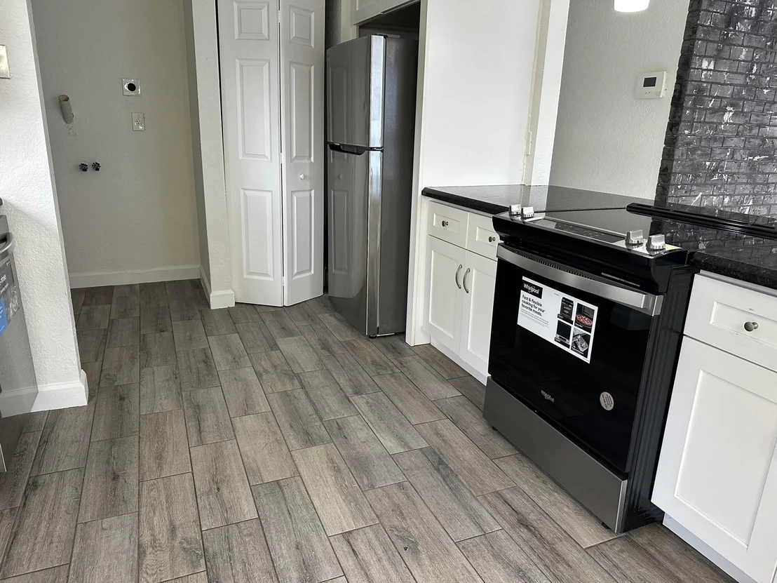 Photo of 2811 NW 8th Street