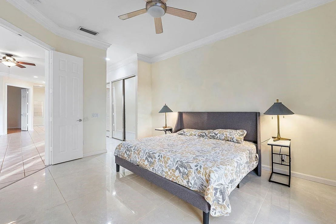 Photo of 4689 Hammock Circle