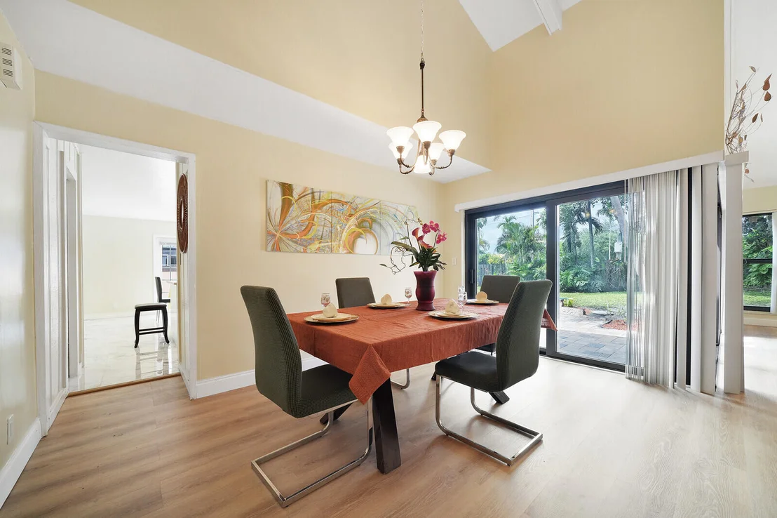 Photo of 6599 Pond Apple Road