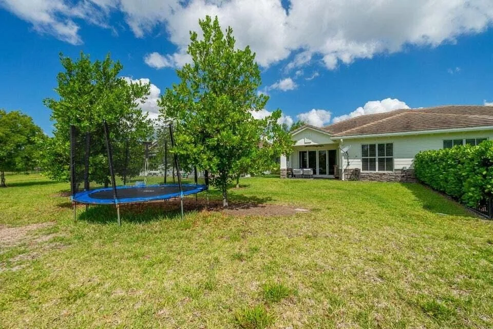 Photo of 19546 Weathervane Way