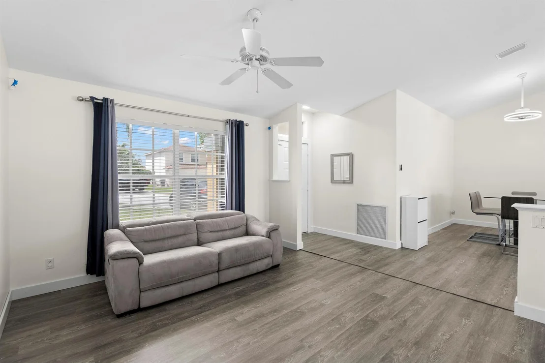 Photo of 9120 Paragon Way