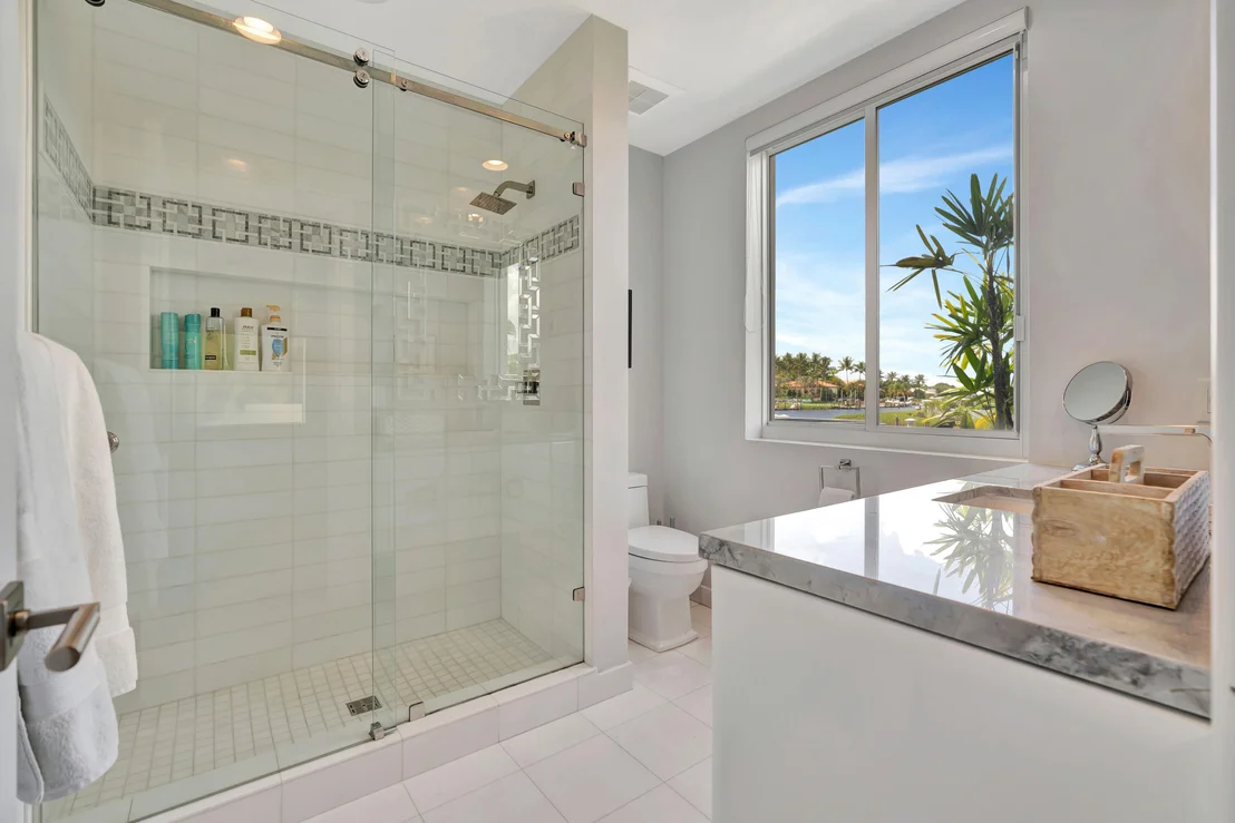 Photo of 185 Island Drive