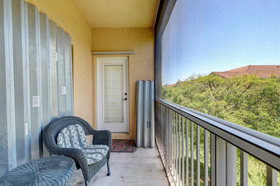 Photo of Unit B at 105 Lighthouse Circle