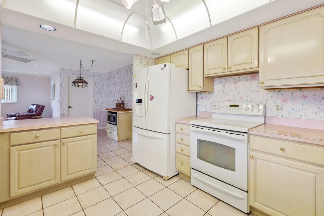 Photo of 73 Fairview E