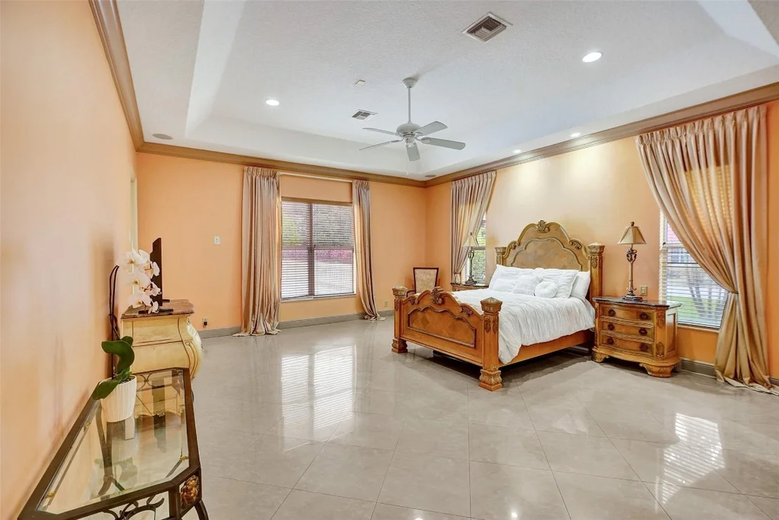 Photo of 8426 Sawpine Road