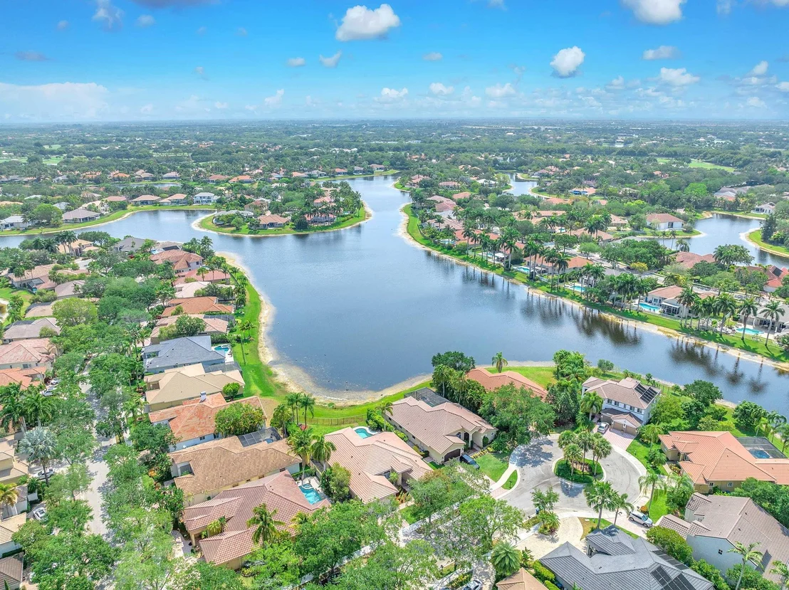 Photo of 2984 Oakbrook Drive