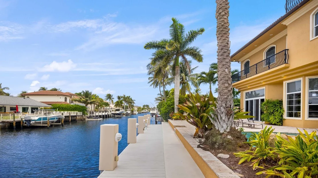 Photo of 929 Banyan Drive