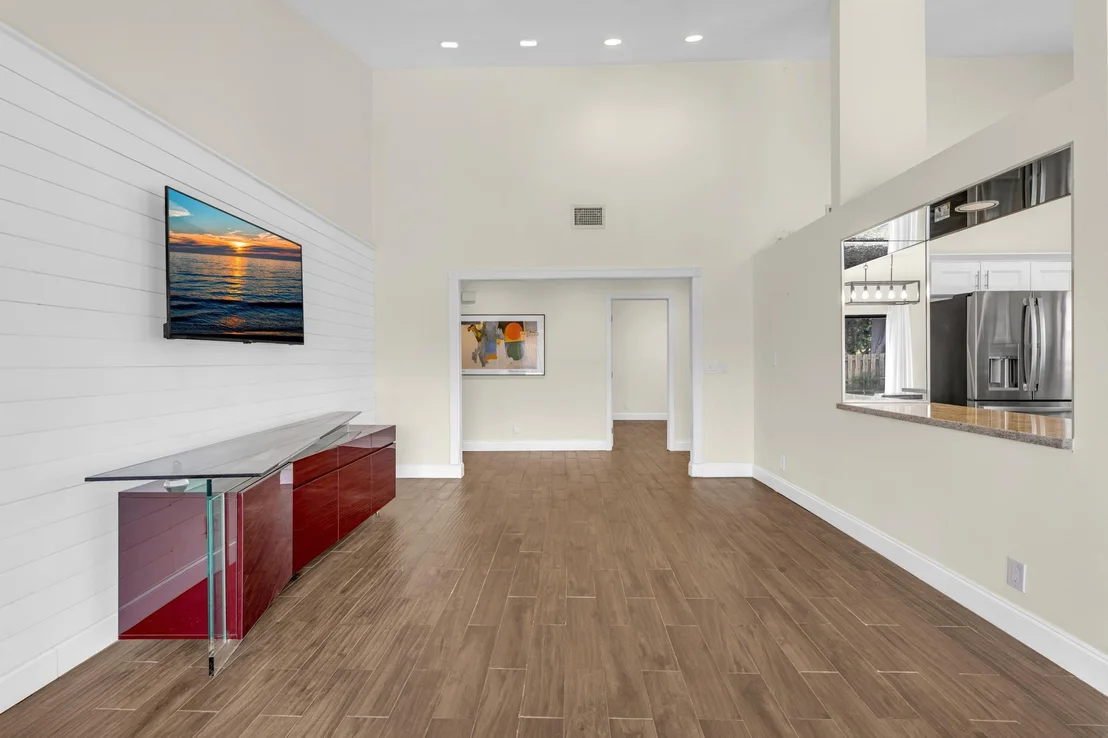 Photo of 23 BAYTREE Circle