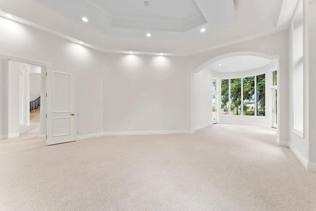 Photo of 42 Saint Thomas Drive