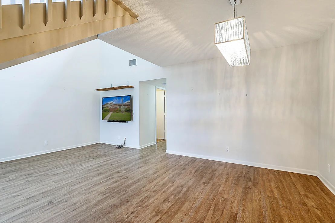 Photo of Unit B at 5070 Nesting Way