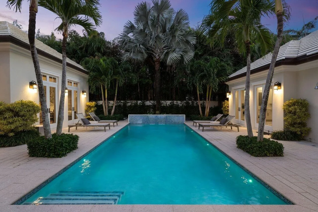 Photo of 3424 N Ocean Boulevard