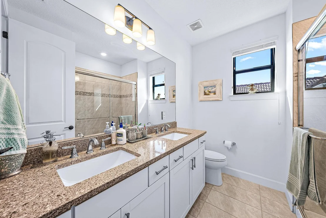 Photo of 117 Cerulean Key Way