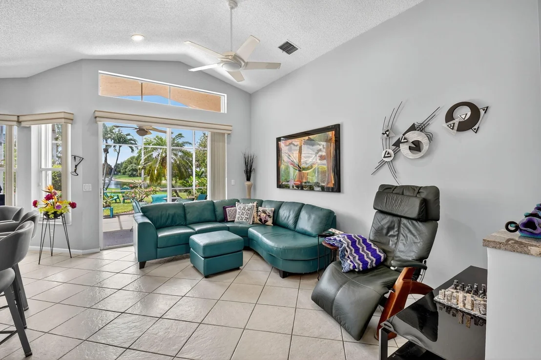 Photo of 7844 Ambleside Way