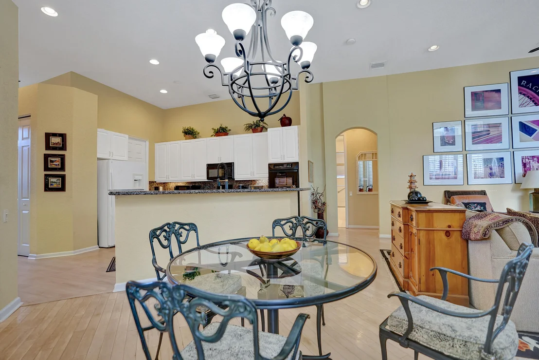 Photo of 7338 Falls Road W