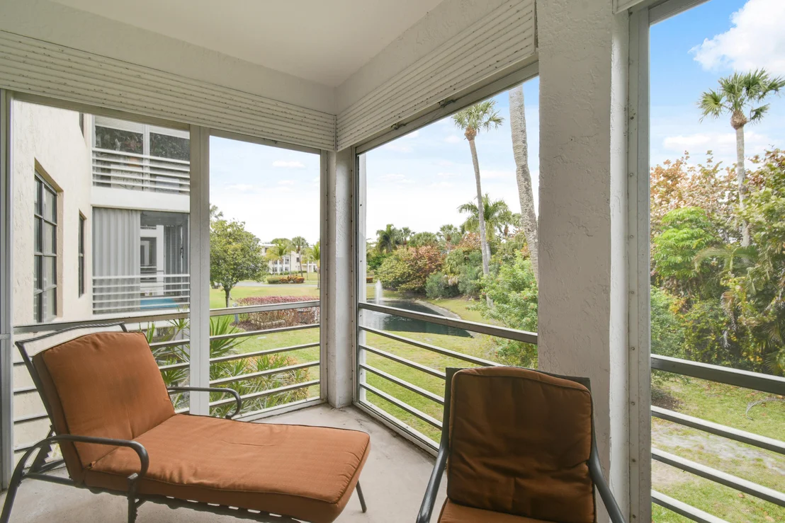 Photo of Unit 209A at 300 N Highway A1a