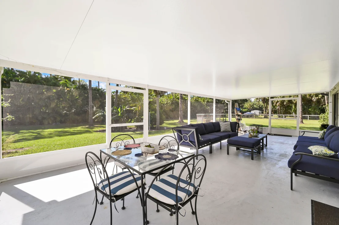 Photo of 13624 Farley Road