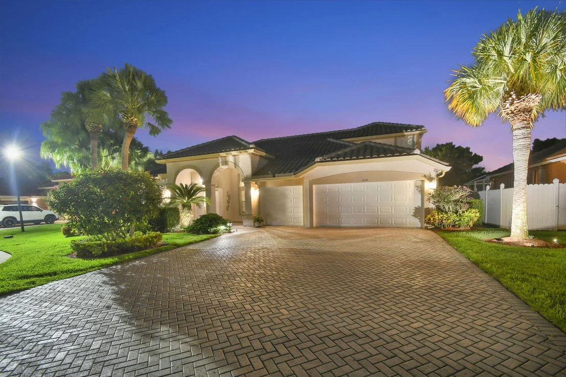 Photo of 7039 Brunswick Circle