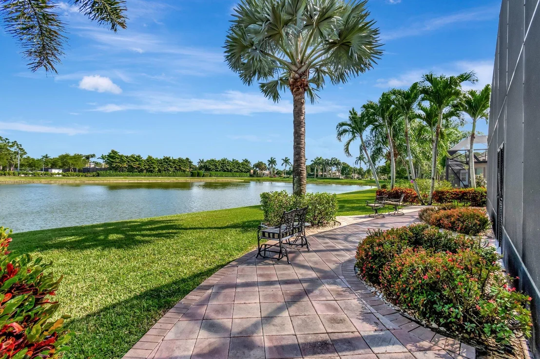 Photo of 10702 Whitewind Circle
