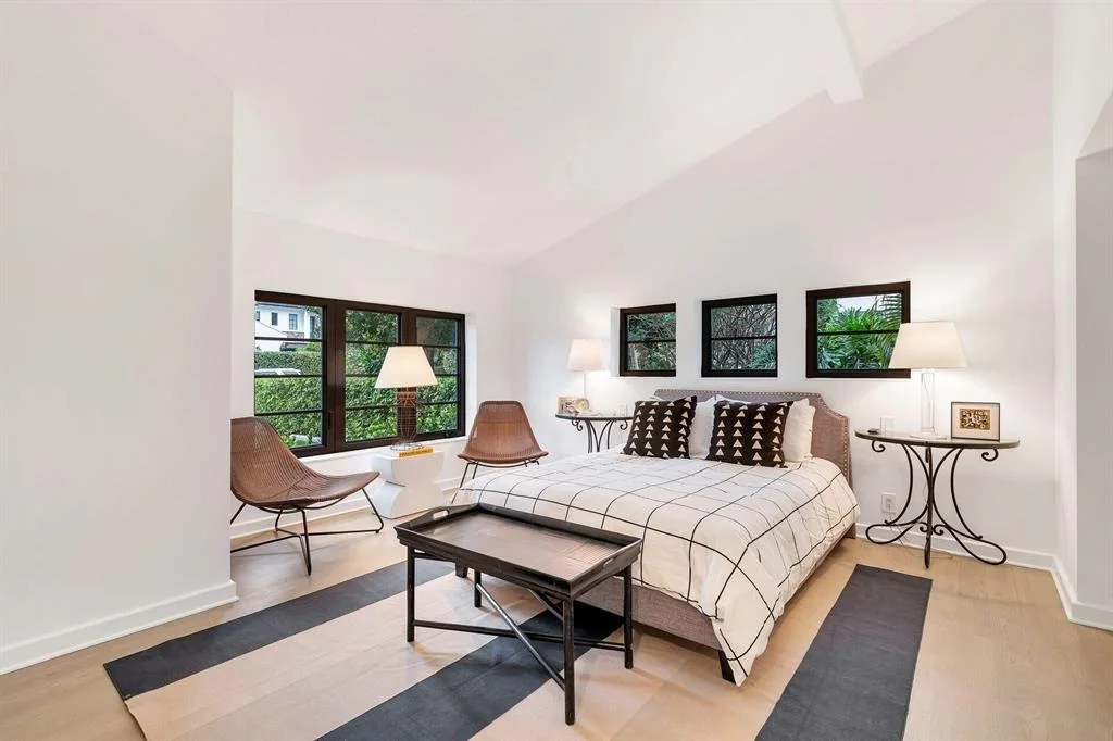 Photo of 327 Potter Road