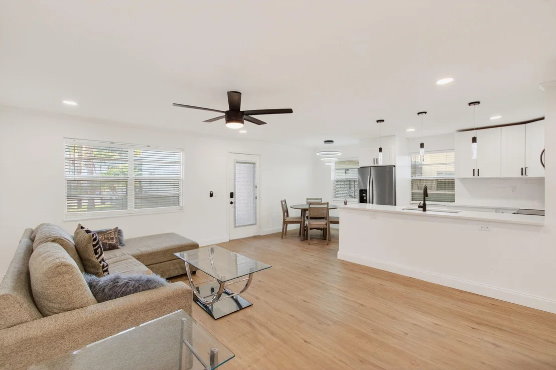 Photo of 449 Normandy J