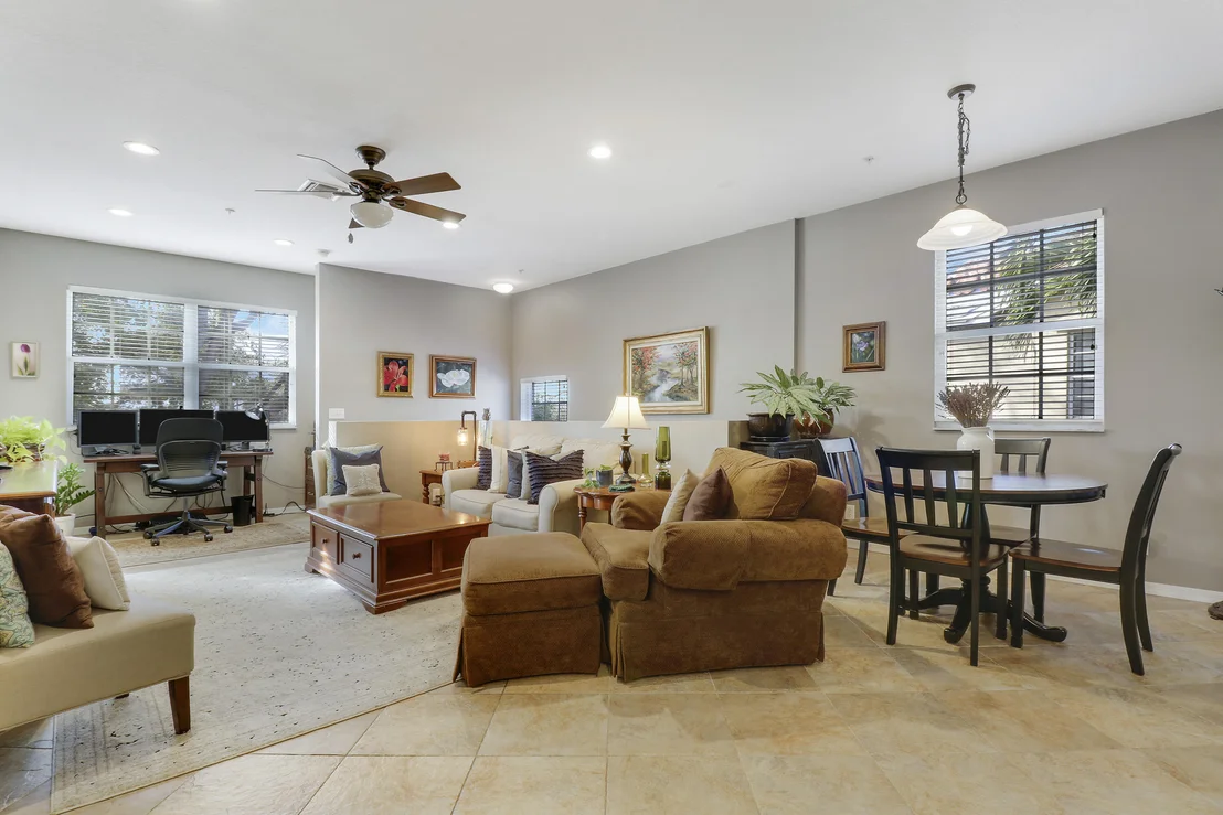 Photo of Unit H at 110 Lighthouse Circle