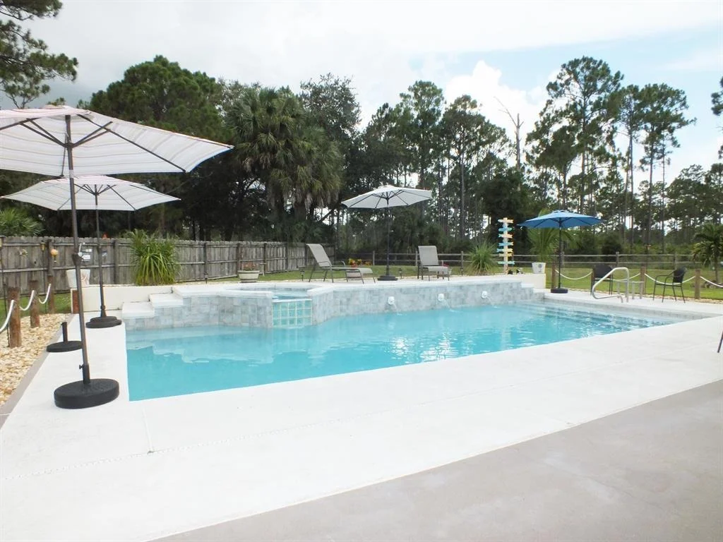 Photo of 115 Laurel Way