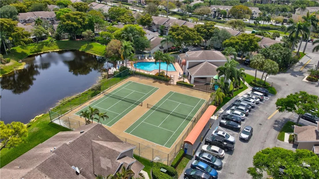 Photo of 2028 Discovery Circle