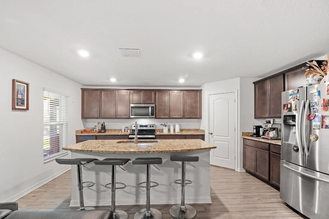 Photo of 5551 Imagination Drive
