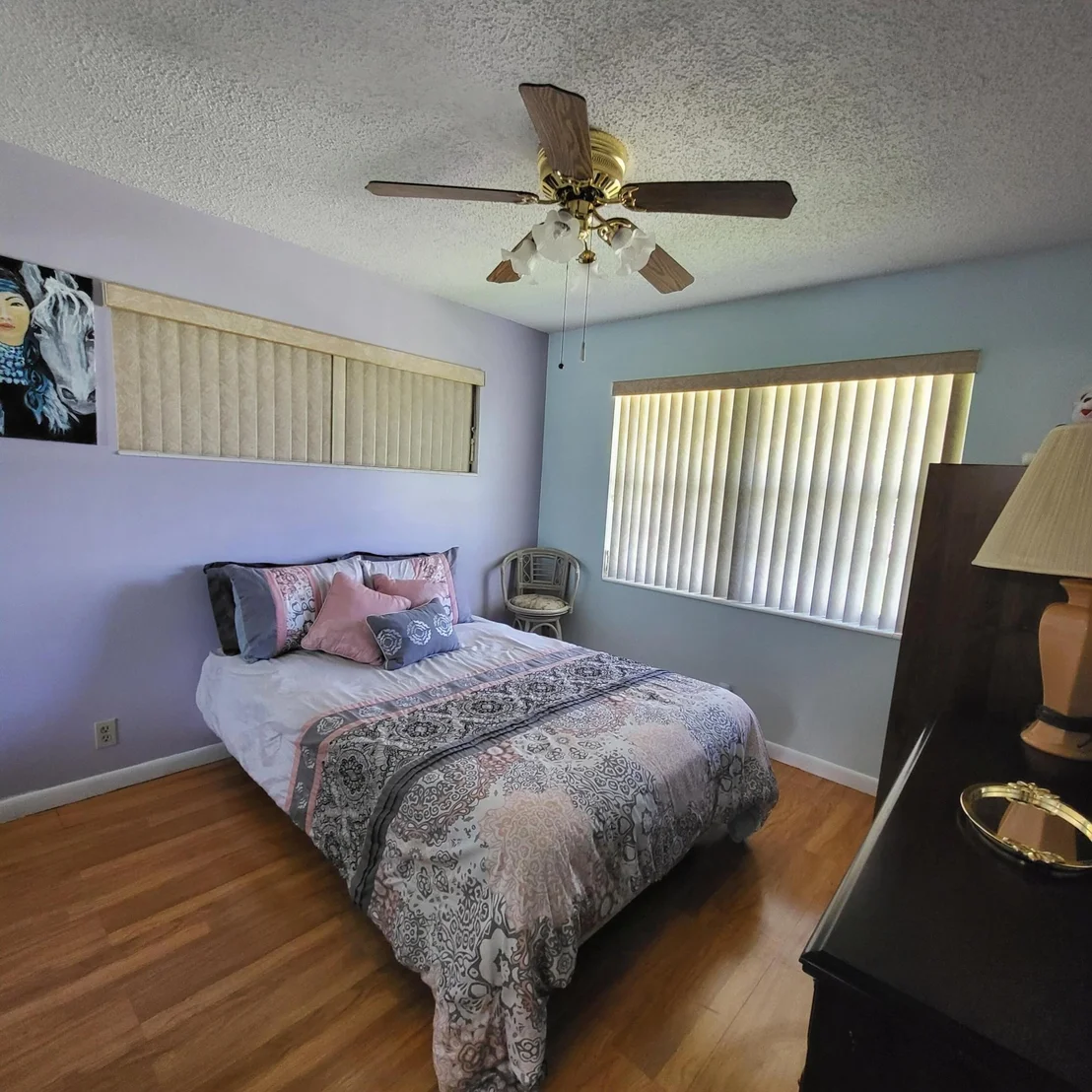 Photo of 2928 SE 27th Street