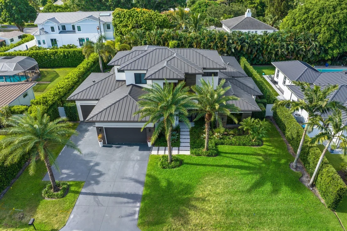Photo of 525 Whispering Pines Road