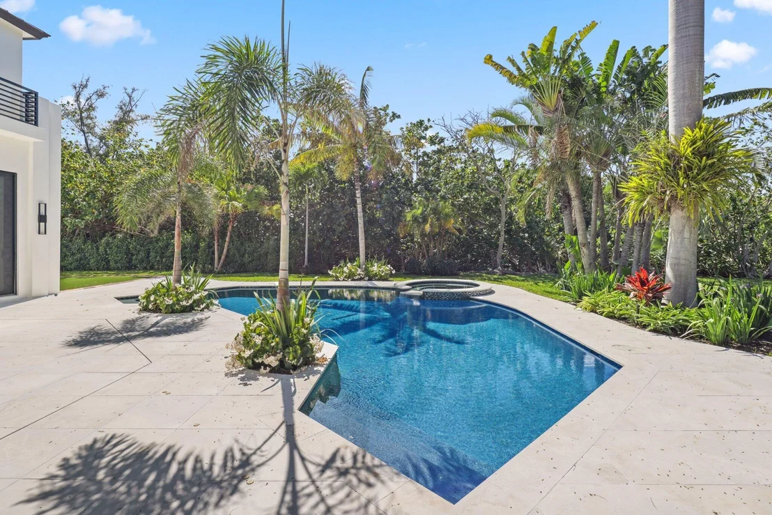 Photo of 23 COCONUT Lane