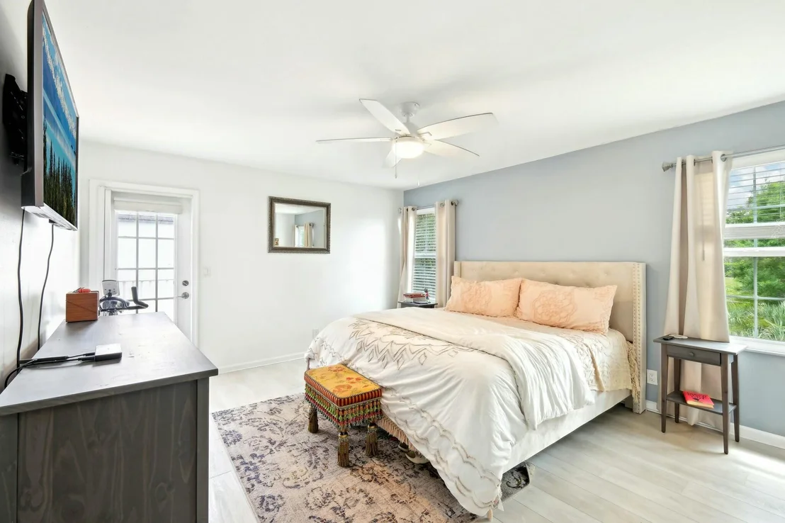 Photo of 8765 SE Riverfront Terrace