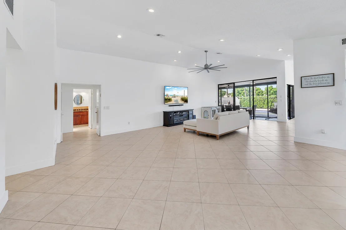 Photo of 10255 Sunset Bend Drive