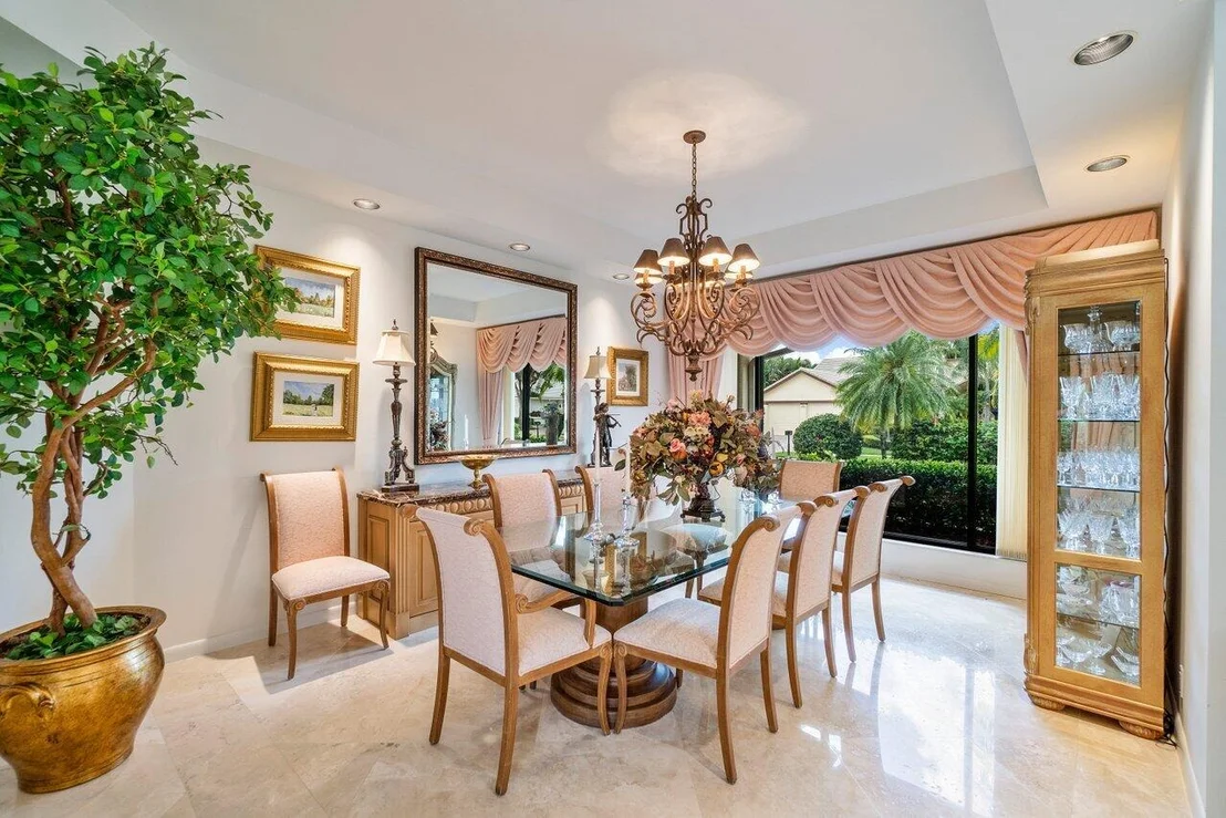 Photo of 7283 Mandarin Drive