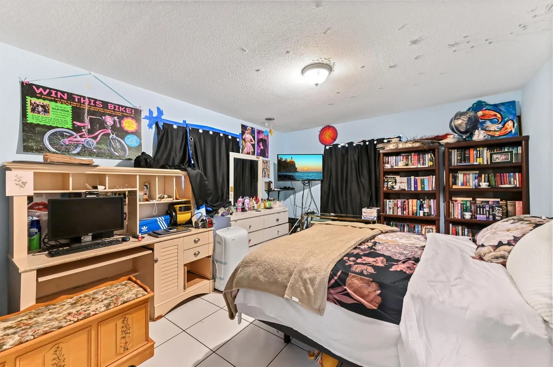 Photo of 436 Gulfstream Road