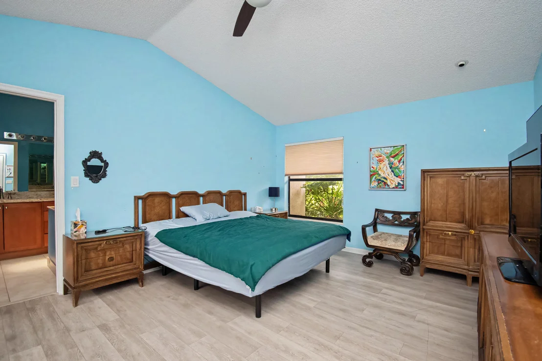 Photo of 7986 Palacio Del Mar Drive
