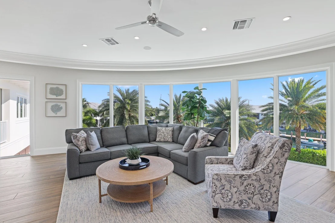 Photo of 3700 NE 24th Avenue