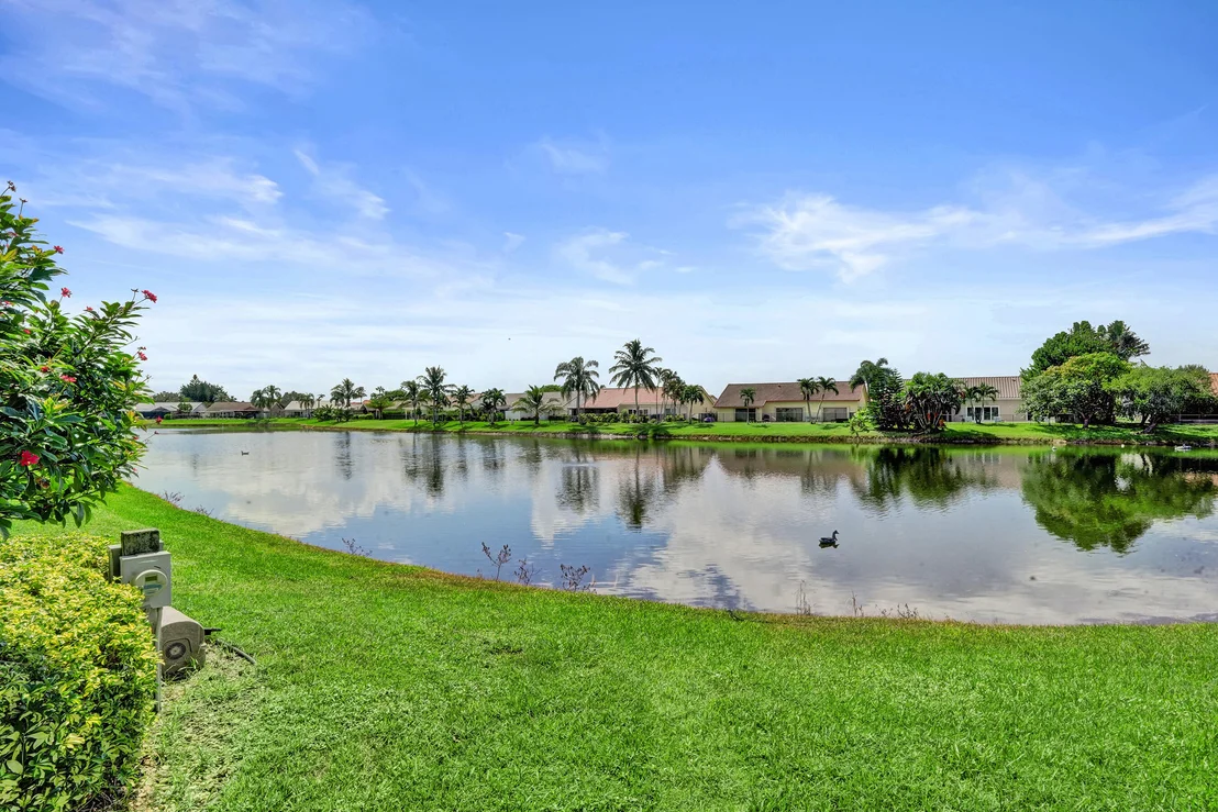 Photo of 9255 Sun Pointe Drive