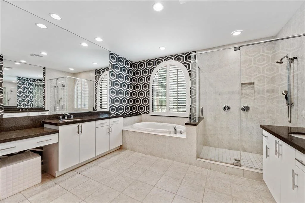 Photo of 16586 Gateway Bridge Drive