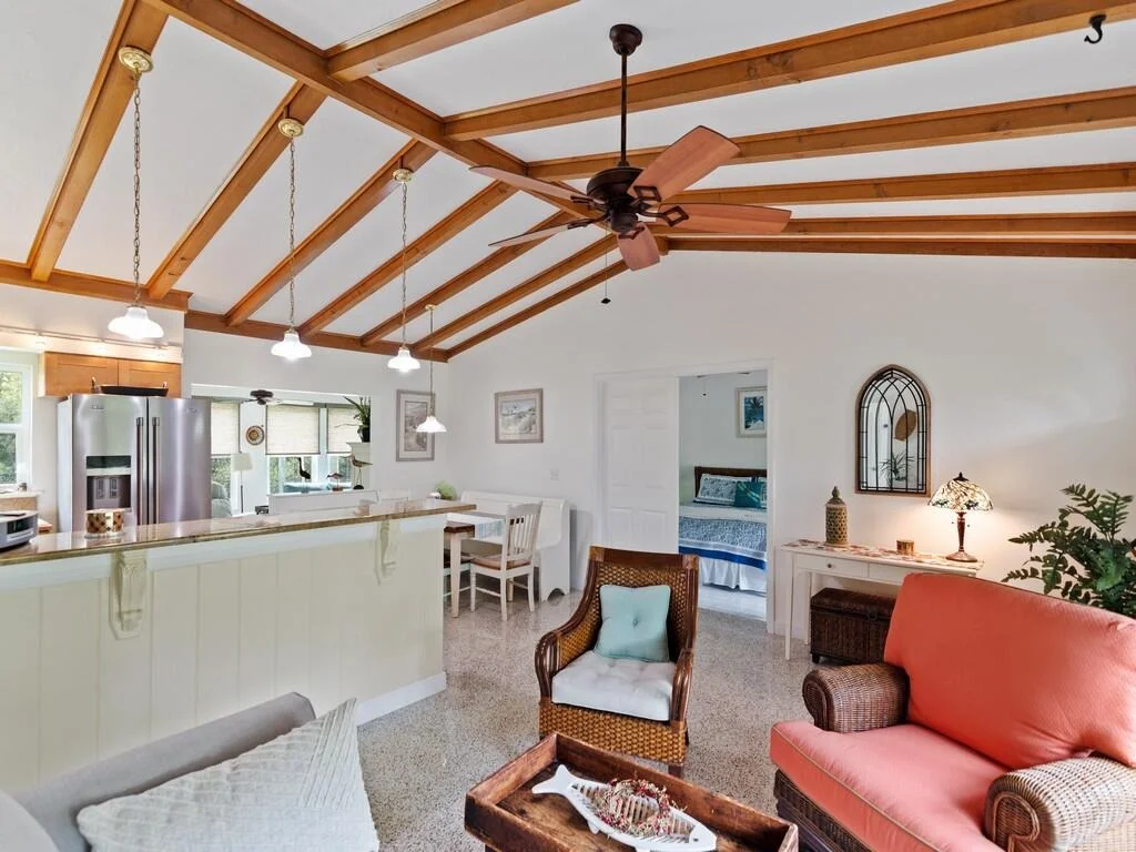Photo of 285 Live Oak Drive