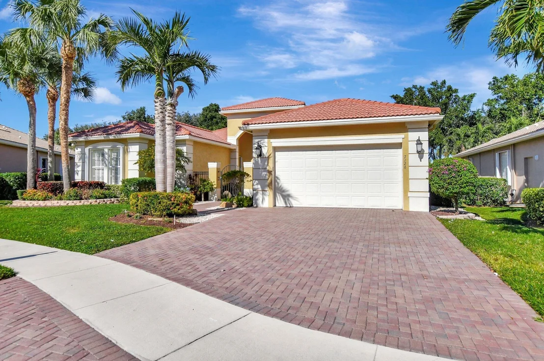 Photo of 7126 Springville Cove