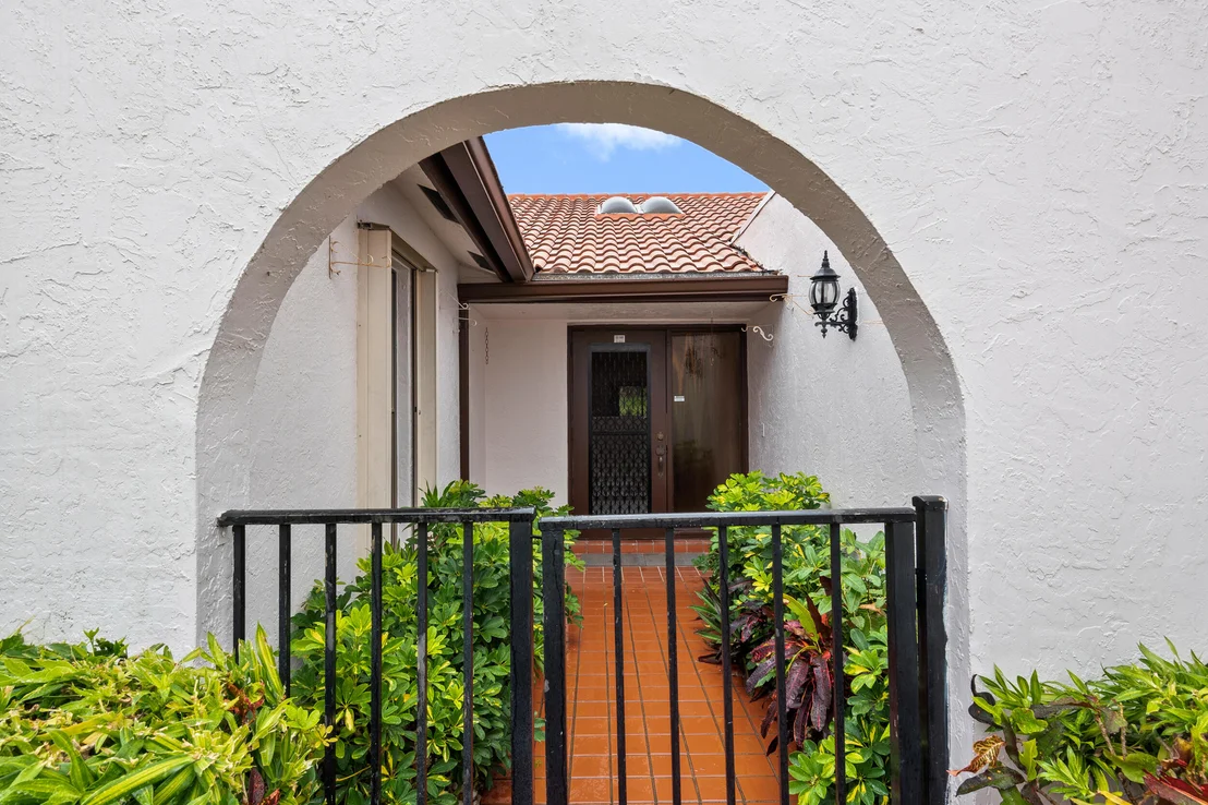 Photo of 7582 Solimar Circle