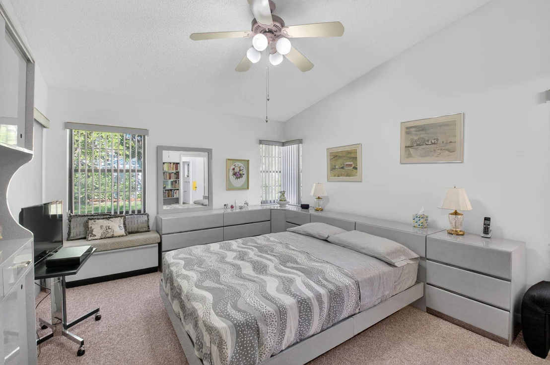 Photo of 8491 Leeway Lane