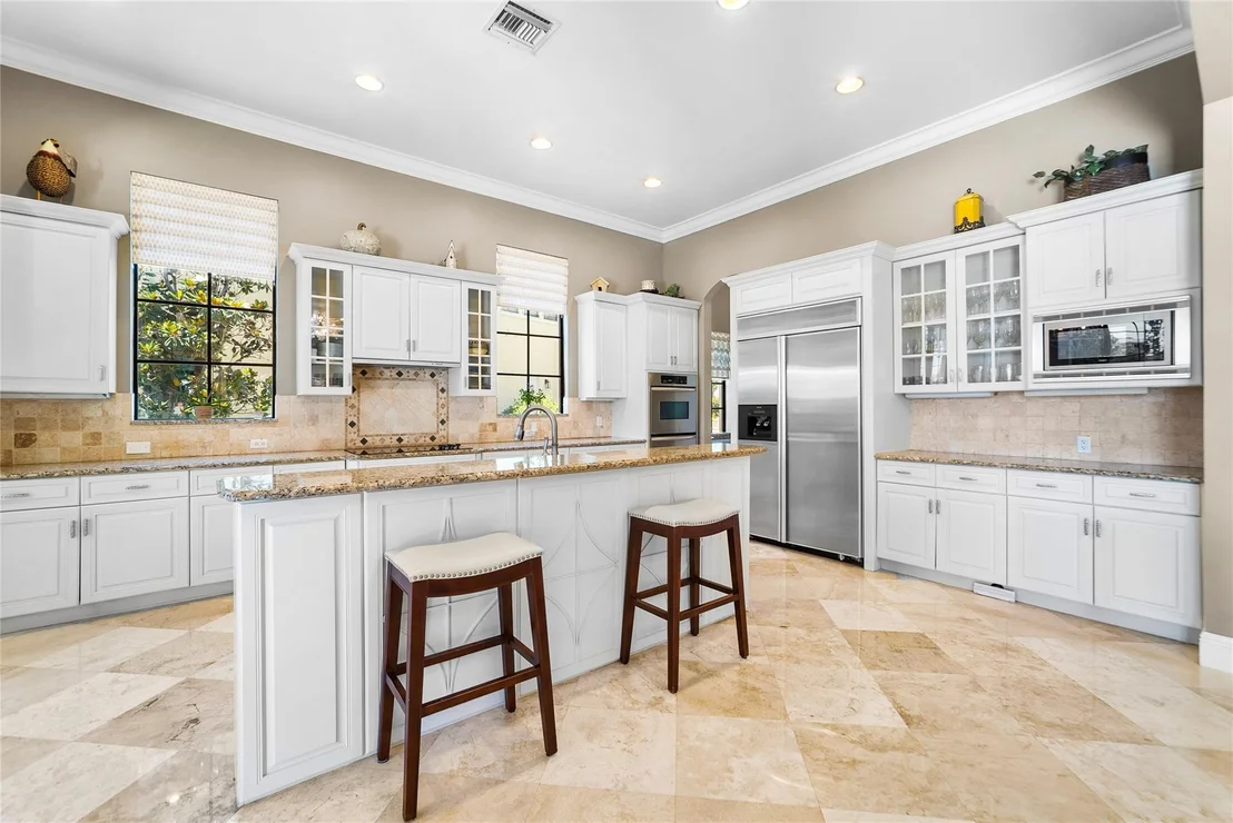 Photo of 9460 Eden Manor