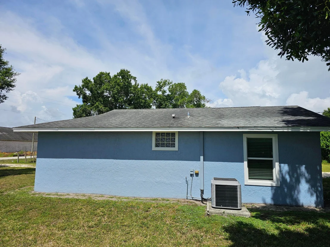 Photo of 1749 NE 2nd Street