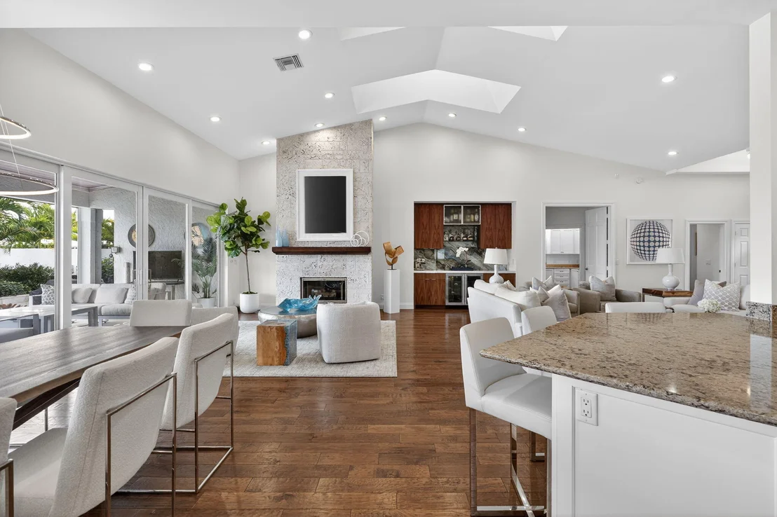 Photo of 167 Regatta Drive