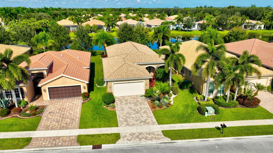 Photo of 9077 Vander Cove