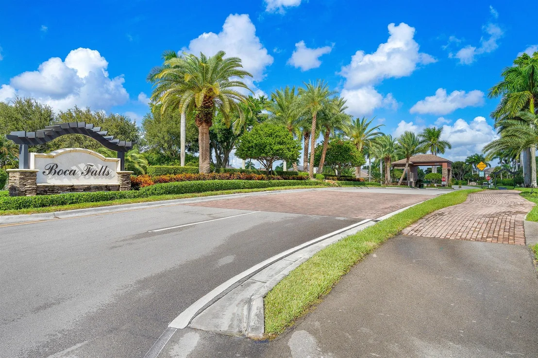 Photo of 21804 Marigot Drive