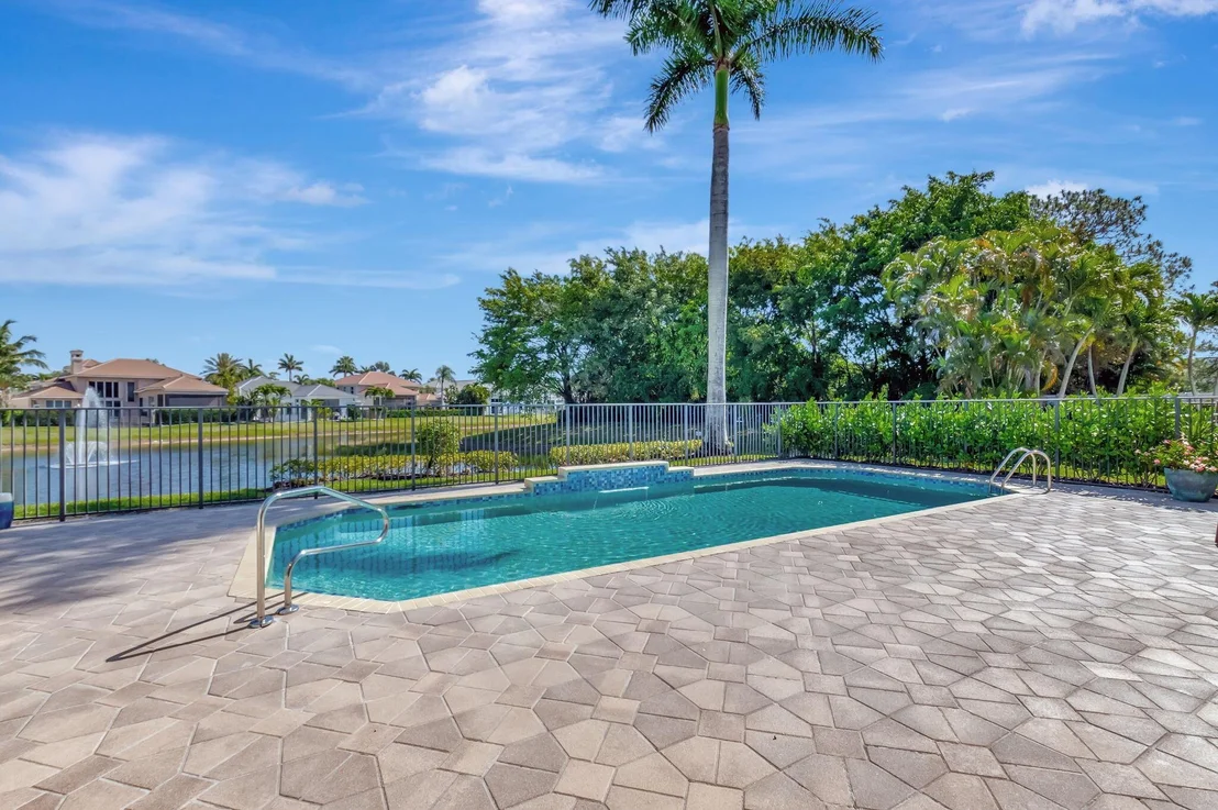 Photo of 6815 Royal Orchid Circle
