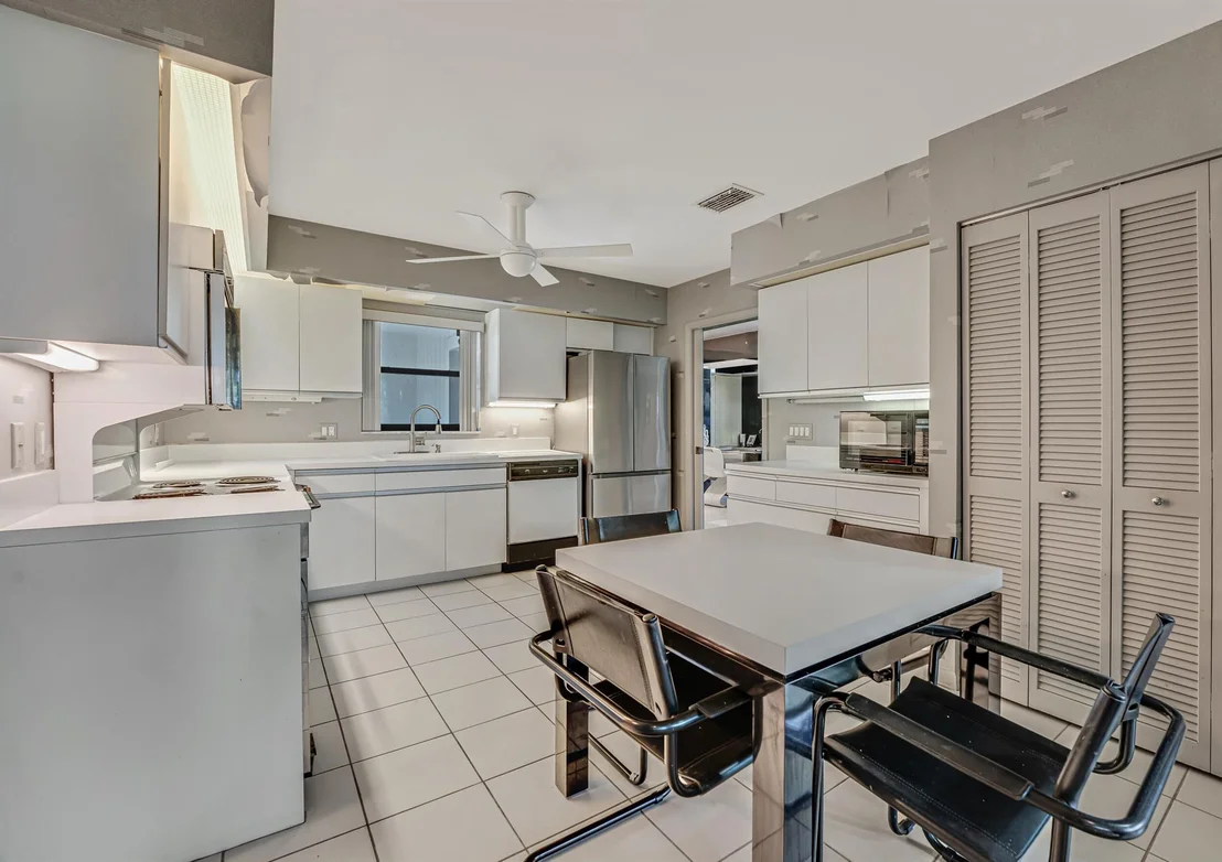 Photo of 14 Bristol Circle